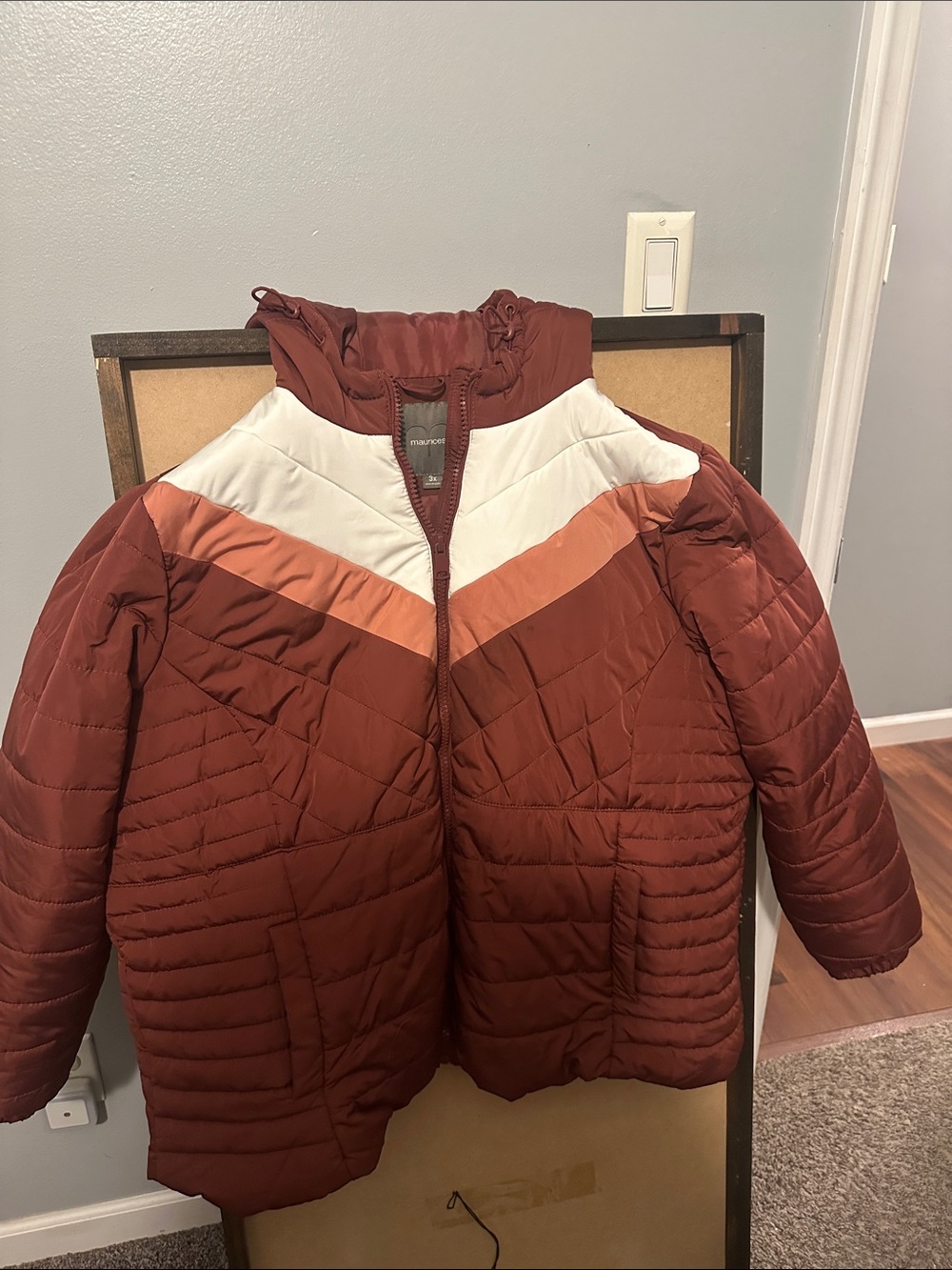 Womens Colorblock Puffer Jacket - Rust/White/Pale Orange